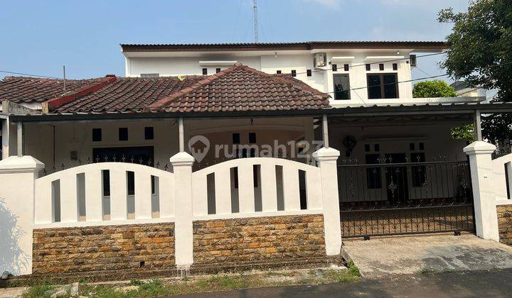 Dijual Rumah 2 Lantai Siap Huni Milik Pribadi 2