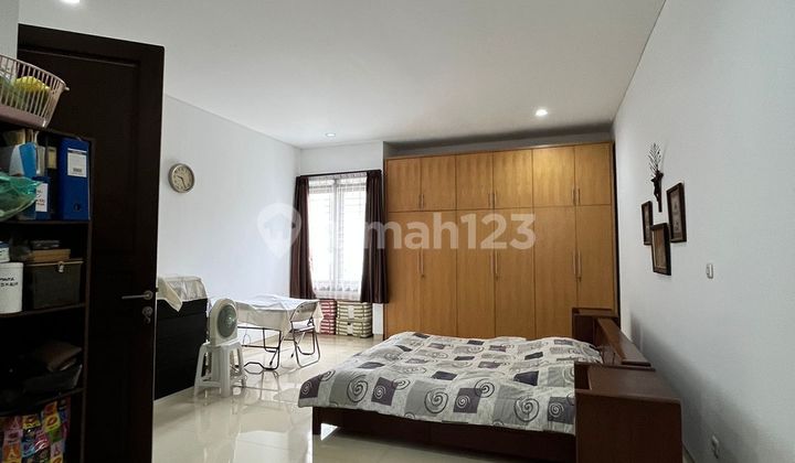 Dijual Rumah Luas 487 m2 Dalam Komplek Gegerkalong Ciwaruga 2