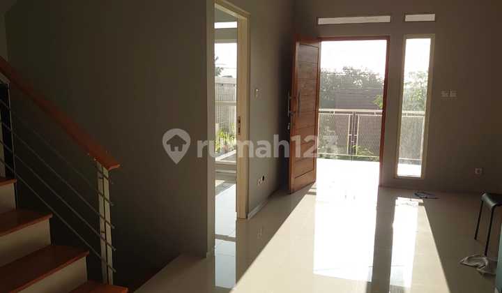 Rumah 3 Kamar Desain Modern Sayap Cigadung Bukit Ligar Bandung 2