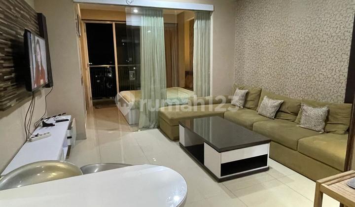 For Rent 1 BR Apartment Near ITB Dago Suite Good Furnishings