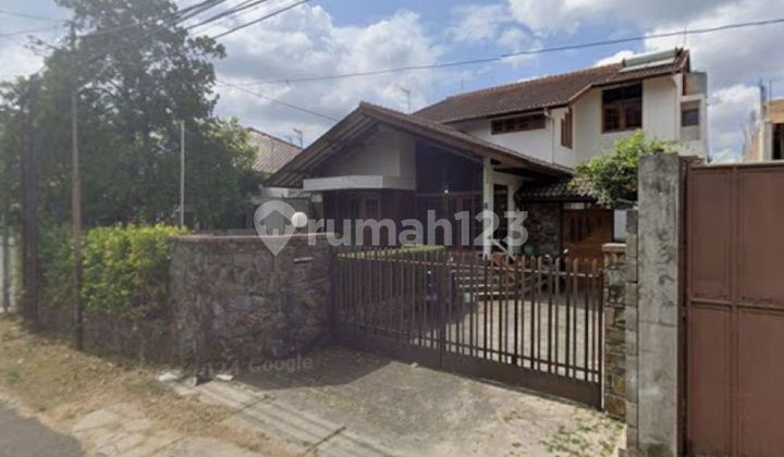 Large 4-Bedroom House in Cipaku Indah Complex Near Upi Setiabudi