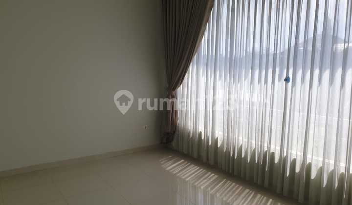 5 Bedroom House in Pelangi Complex, Terusan Jakarta, Antapani, Bandung 2