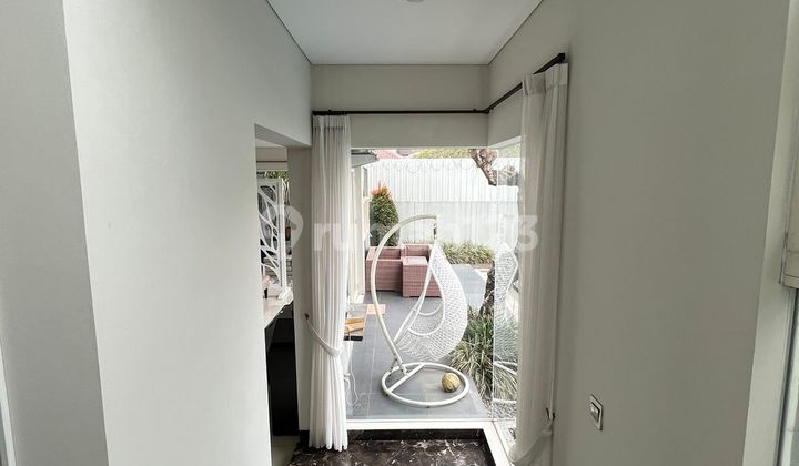 For Sale Luxury House with Swimming Pool Near Setra Indah Toll Road Setra Duta 2