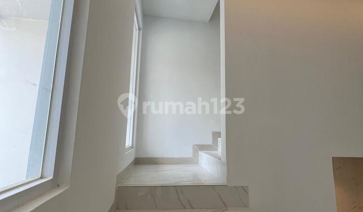 Rumah Modern 3 Kamar Dekat Tol Kopo Komplek Kopo Permai Bandung 2