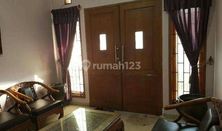 Di Jual Rumah Bagus 2 Lantai Cicadas 1