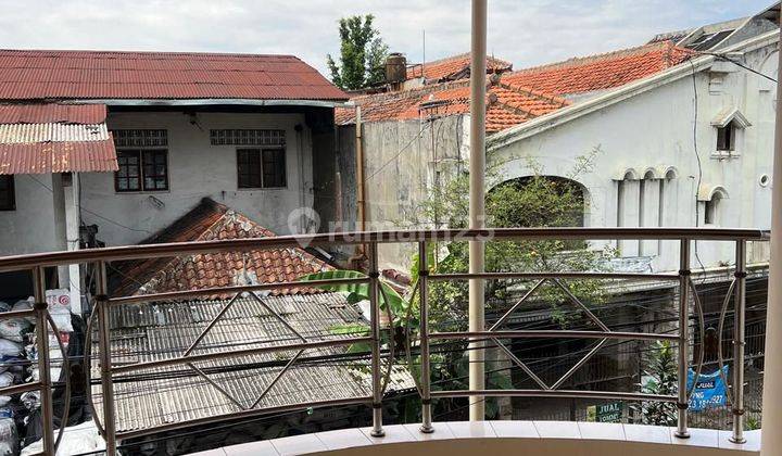 Rumah 2 Lantai Bagus Kokoh Pusat Kota Sayap Pajajaran Kebon Kawung 2