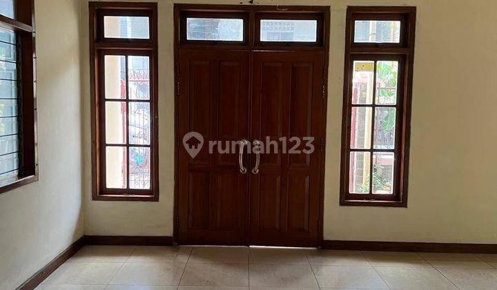 Rumah 2 Lantai Bagus Kokoh Pusat Kota Sayap Pajajaran Kebon Kawung 2