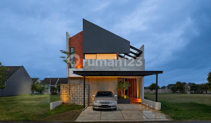 Dijual Rumah Cantik Furnished Dan Electroniknya