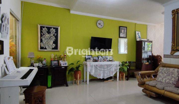 RUMAH ASRI DENGAN FASILITAS EKSKLUSIF DI MODERN HILL PONDOK CABE 2