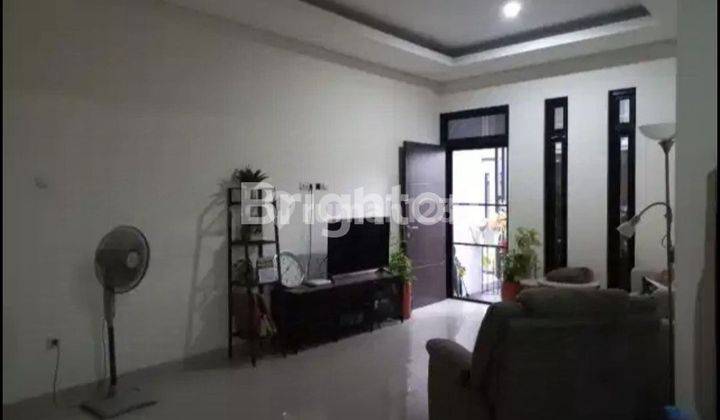 RUMAH CANTIK DAN ASRI DI ROYALE BINTARO 2 2