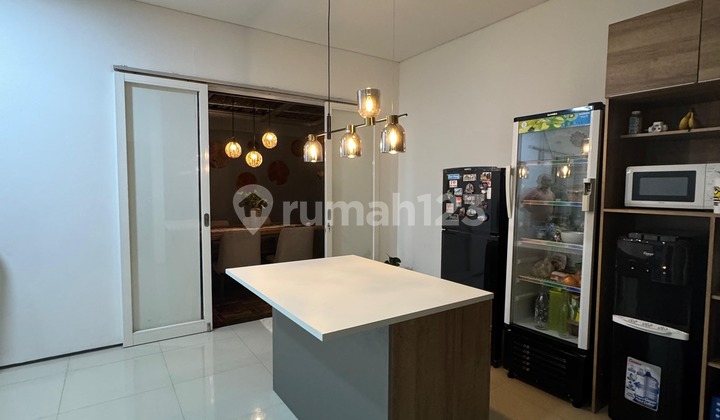 Rumah disewakan Lokasi Sunset Palm Residence Samping Jembatan Budaya School  1