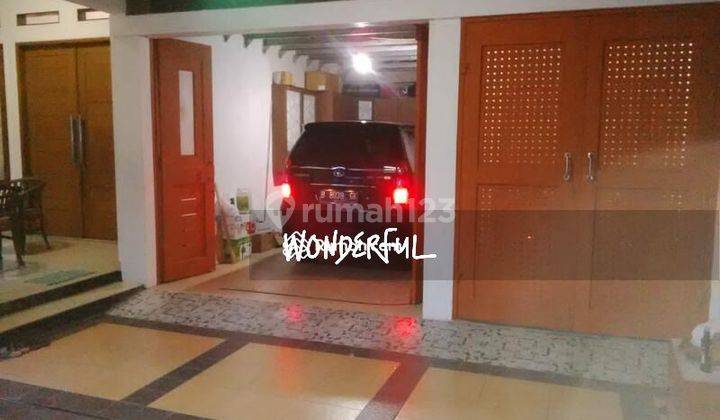 Rumah 2 Lantai Kemayoran Timur Plus Kontrakan 5 Pintu 2