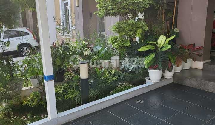 Rumah Furnished BSD The Savia, Tangerang siap huni dekat ke Nusaloka 2