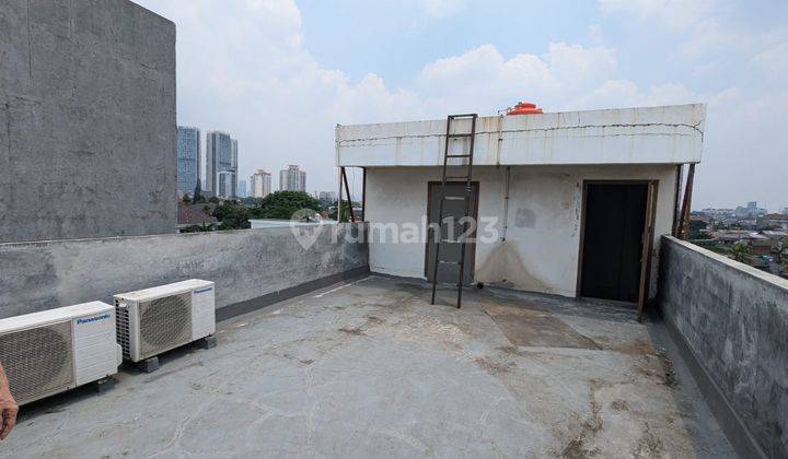 RUKO FATMAWATI DENGAN KONDISI DALAM SUDAH DI DESIGN INTERIOR 2