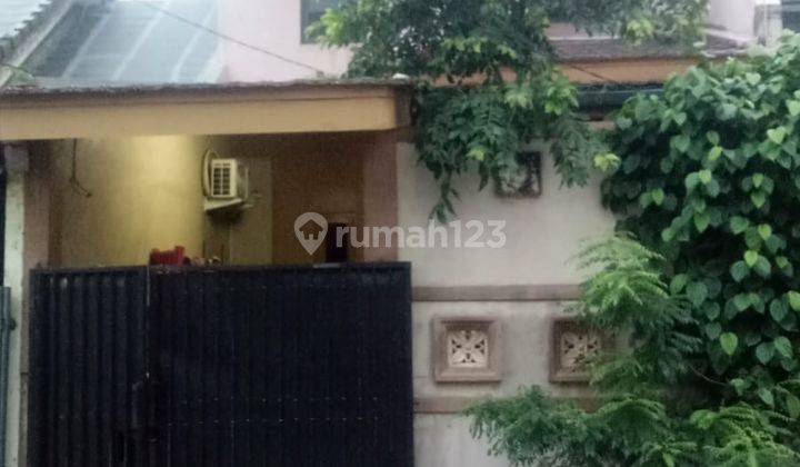 Dijual Rumah Bagus Hadap Utara di Cluster Angelonia, Tangerang 1