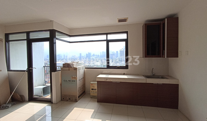 Apartemen 3 Bed Rooms Cervino Village, Tebet 