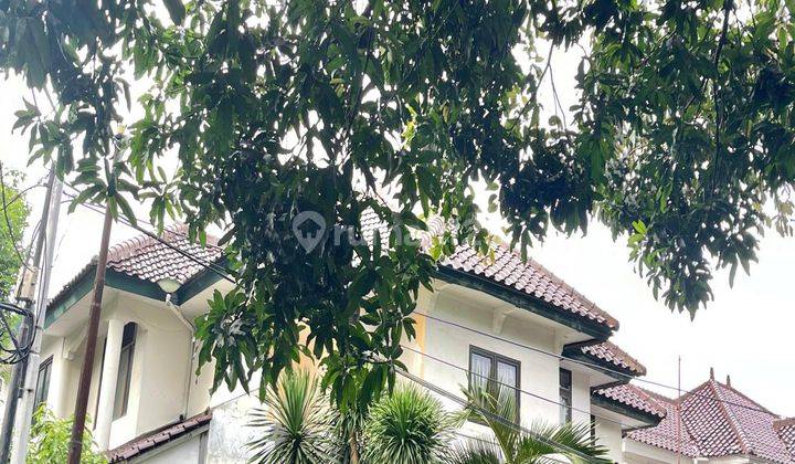 Dijual Rumah Strategis Di Hook Cikini Bintaro Sektor 7 Rumah Semi Furnished SHM - Sertifikat Hak Milik Bagus di cikini, Bintaro 2