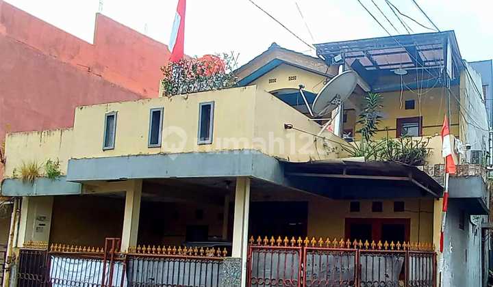 Dijual Rumah Hoek Griya Pipit Bintaro Rumah SHM di Bintaro