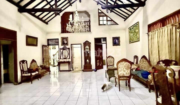 Dijual Cepat & Murah - Rumah + Kost Pondok Aren Rumah Butuh Minim Renovasi di Bintaro SHM