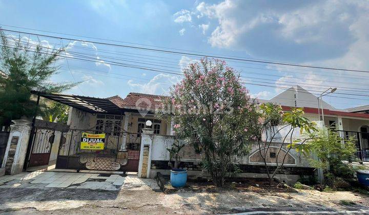 Rumah SHM Lokasi Strategis di Banyumanik, Semarang 1