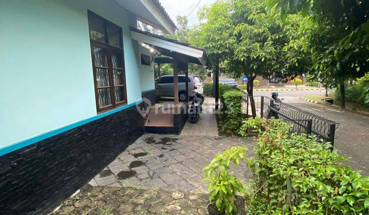 Rumah Nyaman Posisi Hook Lokasi Strategis di Kemang Pratama 2, Bekasi 2