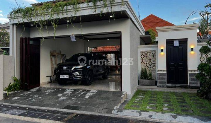 Rumah Cantik Renon Denpasar Bali semi furnished lingkungan bersih dan tenang cocok untuk rumah pribadi maupun villa 1