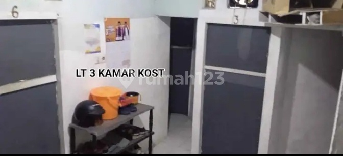 For sale: 10-room boarding house just steps away from Bundaran HI, perfect for investment. 2