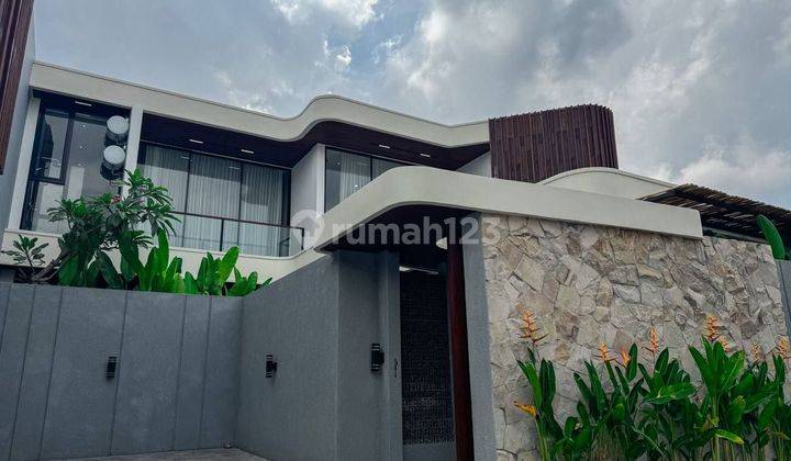 Dijual Villa Mewah Full Furnished Dengan Konsep Modern Minimalis Di Dekat Canggu 1