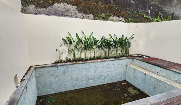 Rumah Semi Villa Di Kuta Selatan