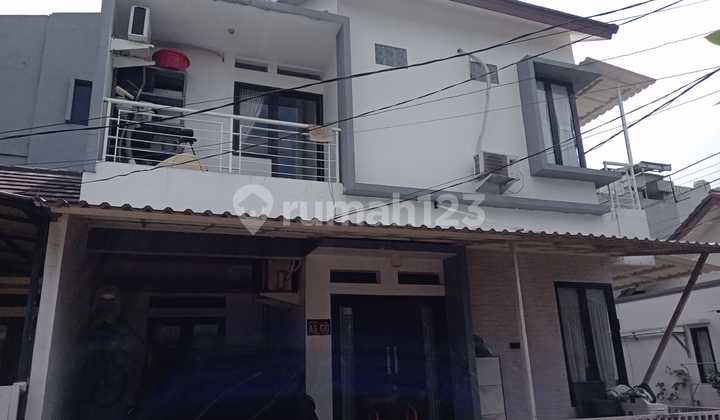 Di Jual Rumah Cantik 2 Lantai Turun Harga 2
