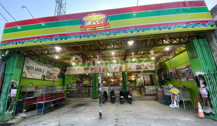 2-Story Commercial Shop in Ciputat, Price Negotiable,, Call Rnv An 1