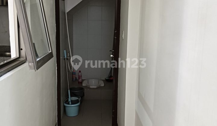 Dijual Rumah 6X10 2Kt 2Lt Cluster Springville Furnished SHM Pik2 2