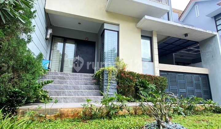 Rumah Mewah 10x24,5 6+1KT Semi Furnish Cluster Evodia Casa Jardin