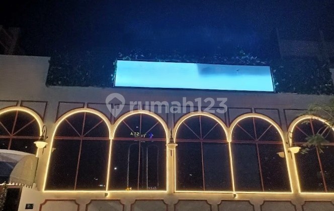 Ruko 4 Gandeng Beach Boulevard Golf Island Pik 4,5X15 Ex Kitchen Bar Lounge