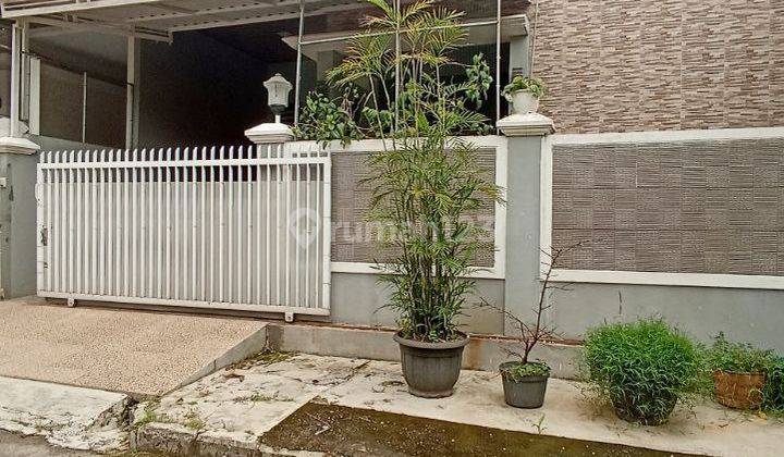 Rumah Dalam Komplek Siap Huni Harga Murah di Villa Nusa Indah  1