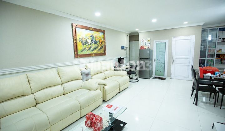 RUMAH CITRA GARDEN 2 EXTENTION 4 LANTAI SEMI FURNISHED