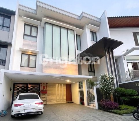 Rumah Pik Layar Permai 200m2 Semi Furnished