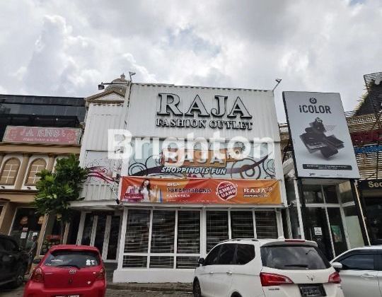 SHOPHOUSE PIK CROWN GOLF CONNECTED BOULEVARD LIFT