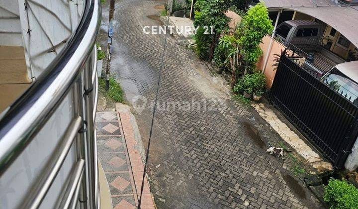 Dijual Cepat Rumah Megah di Perumahan Bukit Nusa Indah Ciputat 2