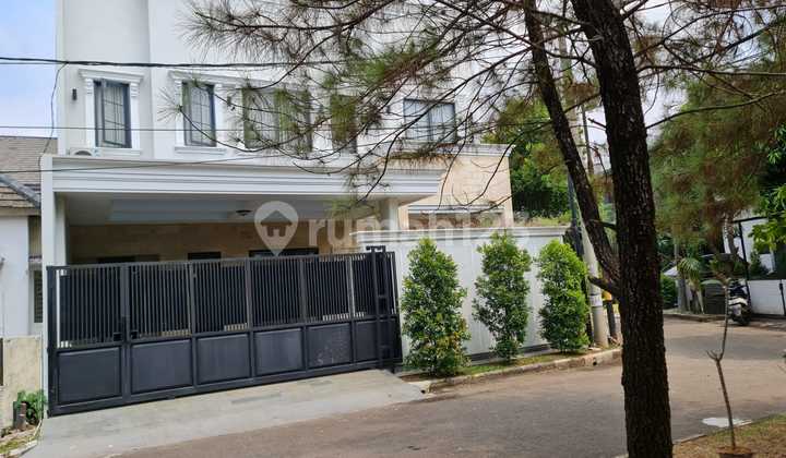 Rumah Mewah Premium 2 Lantai Siap Huni Area BSD Dekat Akses Pintu Tol 