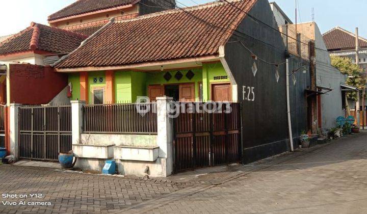 Rumah Hook Di Perumahan Kendalpayak Malang 1