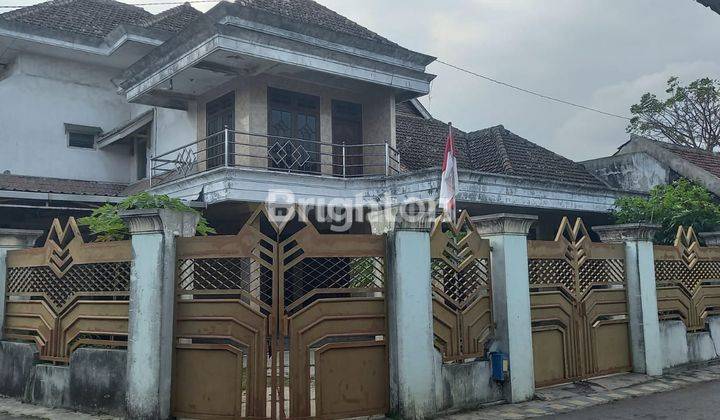 Rumah 2 Lantai LT. 288 m2 di Kebonagung, Pakisaji, Kab Malang 1