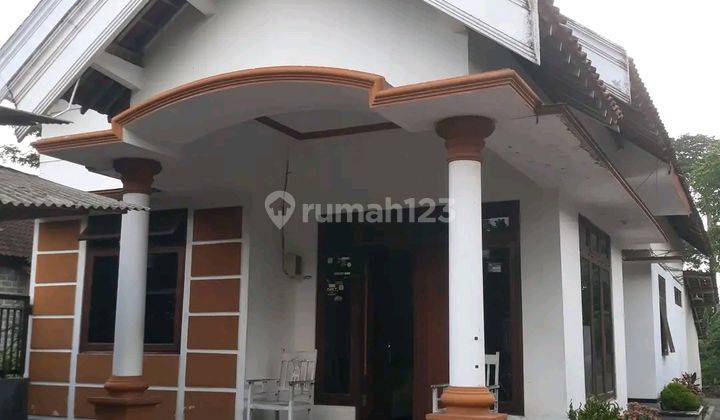Rumah Bonus Toko Luas Berada Di Ponggok Nol Aspal  2