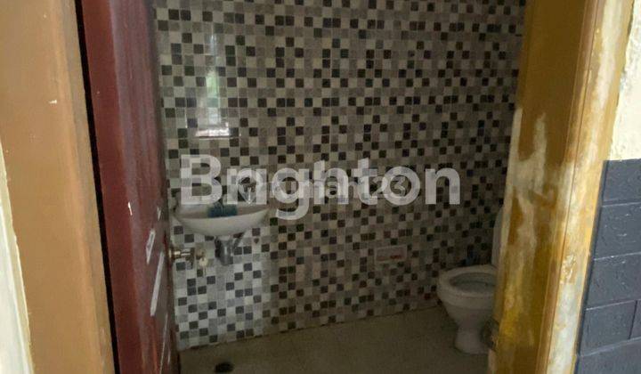 Rumah Bagus dan Besar Posisi Hook di Srengat Blitar 2