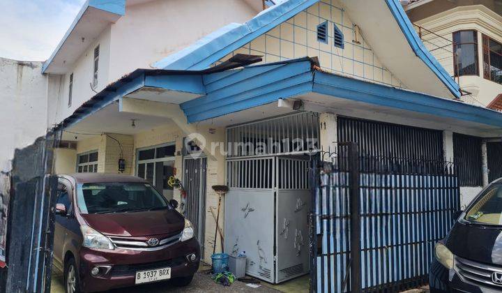 Rumah Butuh Renovasi, Lokasi Super Duper Strategis di Pusat Kota 1