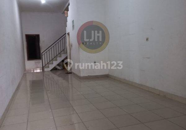 Rumah di cideng  2