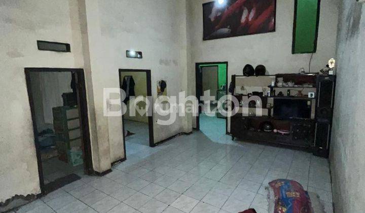 RUMAH DI TENGAH KOTA 0 KM DARI Jl RAYA 1