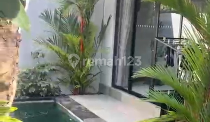 Villa Near Mertasari Beach Sanur Bali