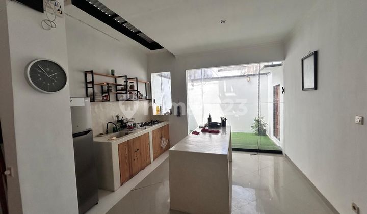 Rumah 2 Lantai Penatih Denpasar Timur Bali 2