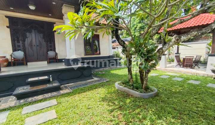 Villa Luas dan Murah Sanur Bali
